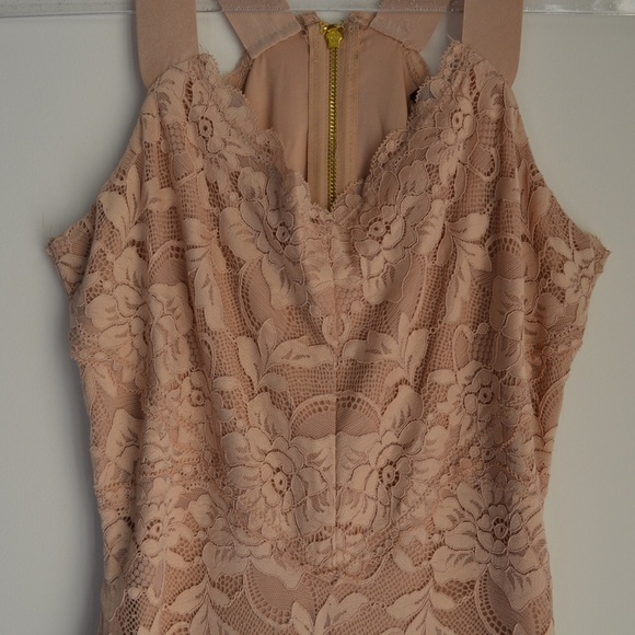 GUESS Bodycon Bandage Lace Dress - Picture 5 of 8